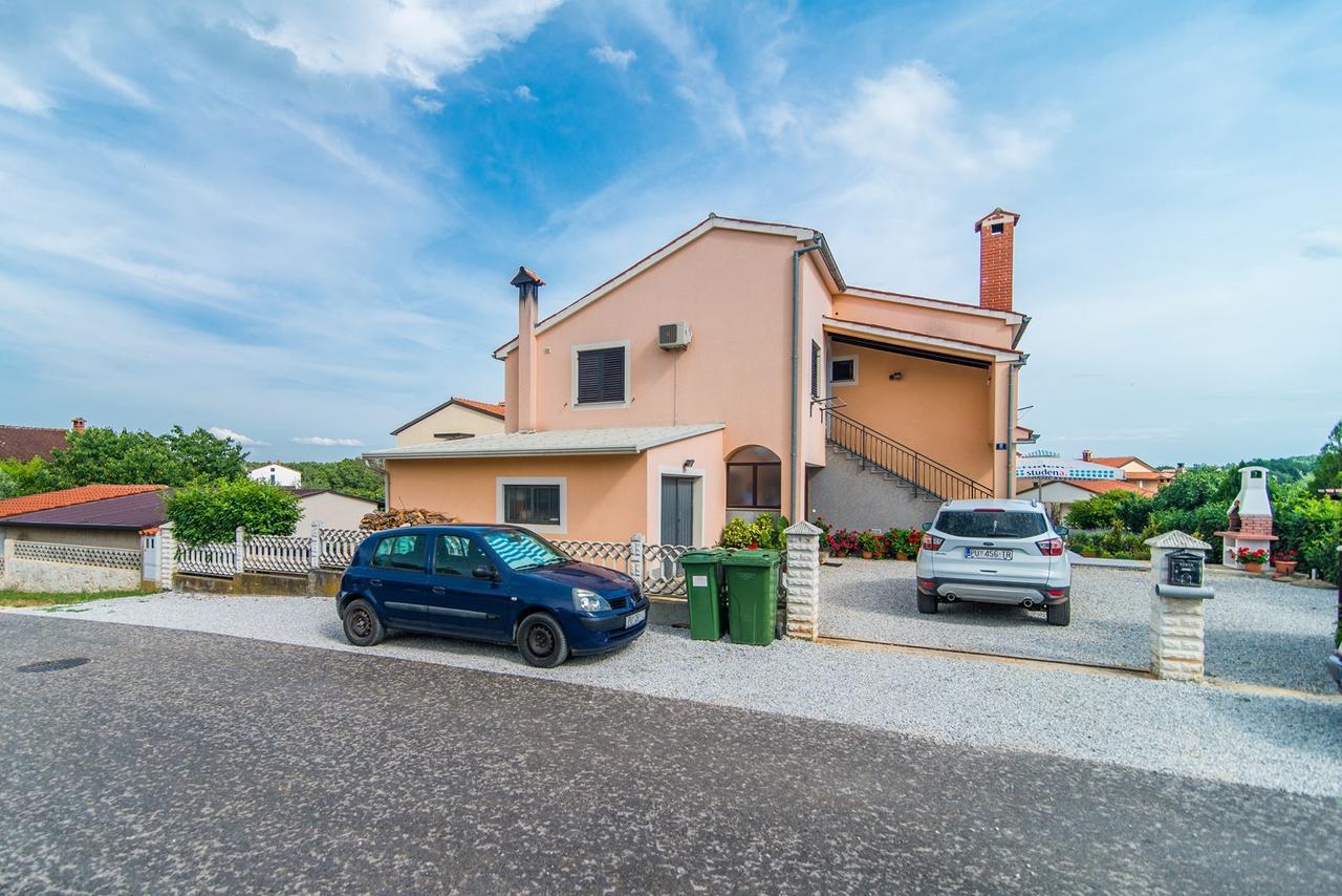 Apartment Stela Porec Exterior photo
